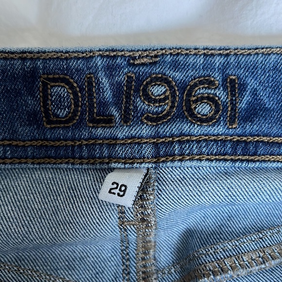 DL 1961 Florence Instasculpt mid rise skills jean in Pacific size 29 - Picture 8 of 10
